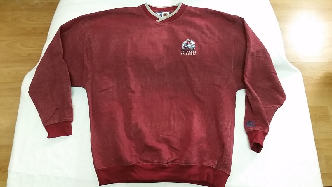 Vintage 90s Colorado Avalanche Hockey Looney Tunes Shirt Unisex
